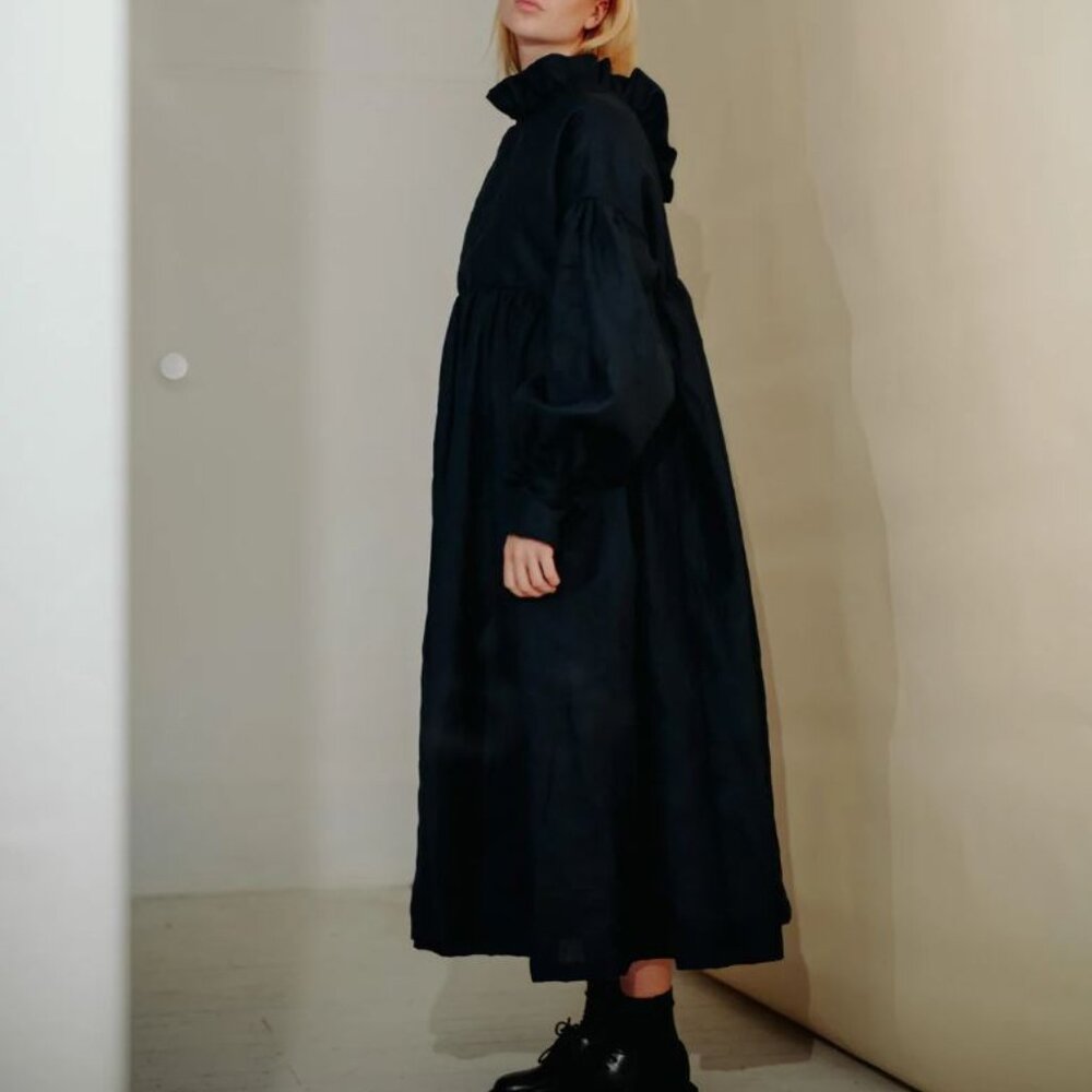 NEW Kindred of Ireland 100% Heritage Linen Camille Dress L Large Navy Midnight